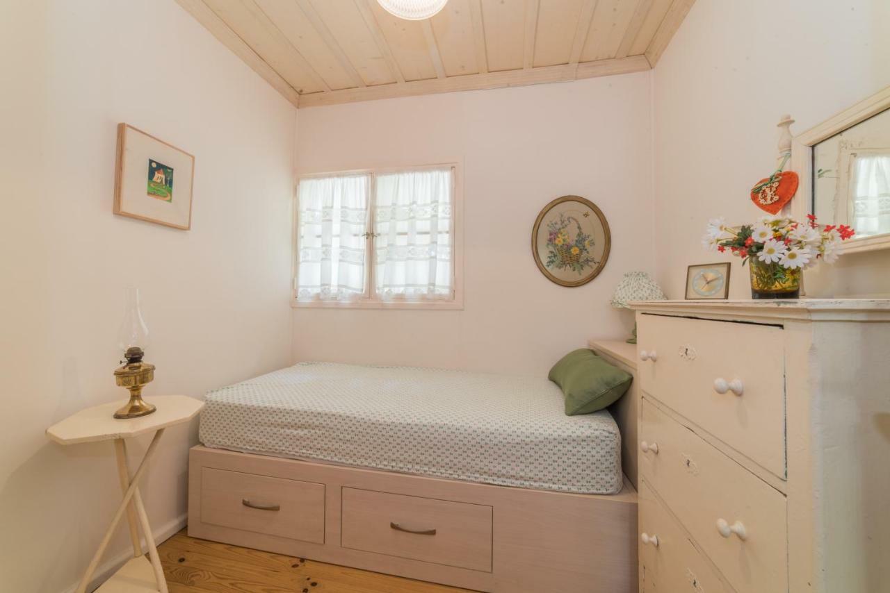 Villino Guest House Akrotiri  ภายนอก รูปภาพ